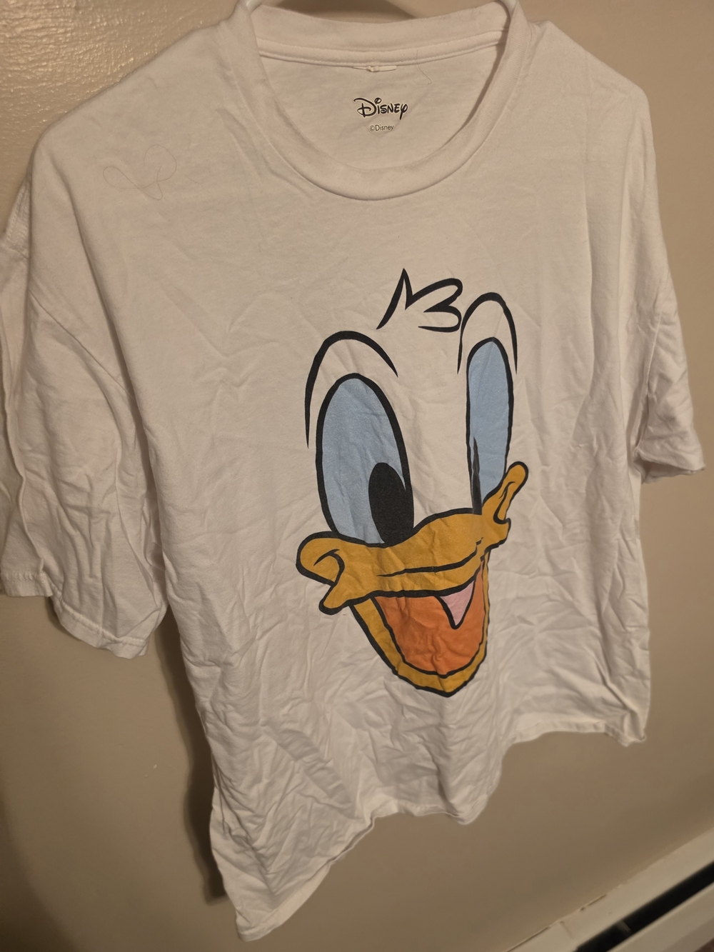 Disney Donald Duck Face Tee — White, Yellow, Blue